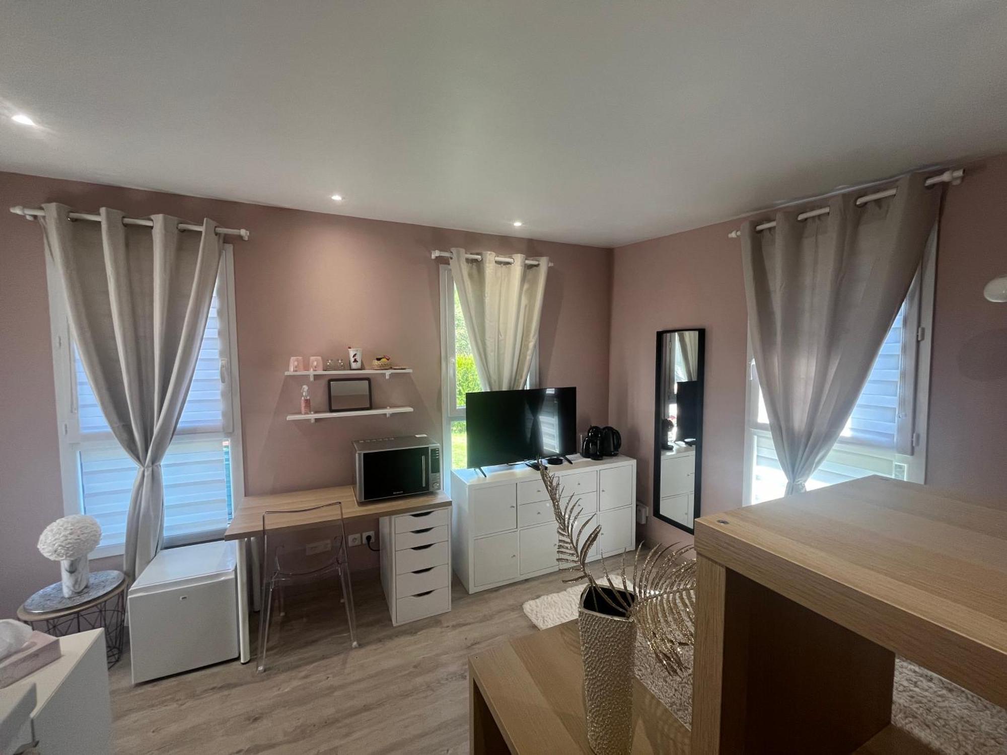 Apartament Dependance Prive Saint-Thibault-des-Vignes Zewnętrze zdjęcie